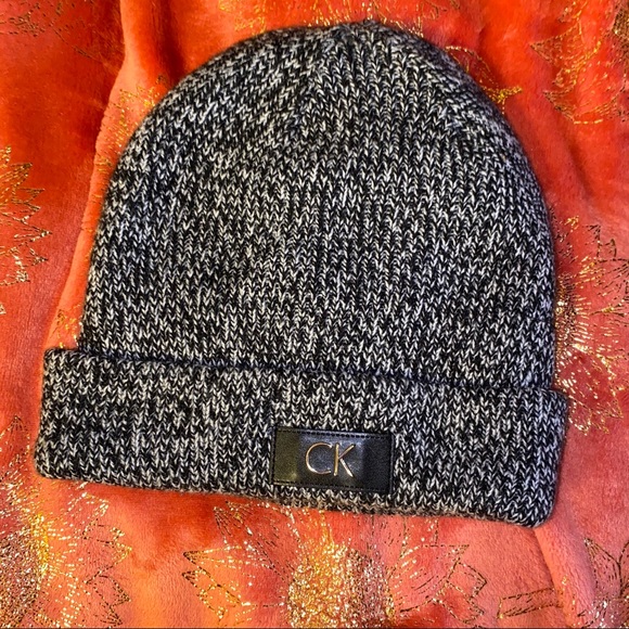 Speckled Calvin Klein beanie hat knit black white city preppy winter snow ski - Picture 1 of 3